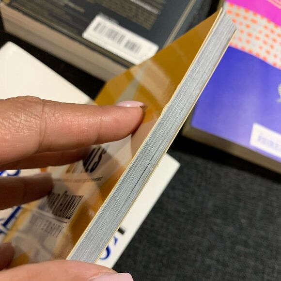 Book Bundle  - Picture 5 of 8